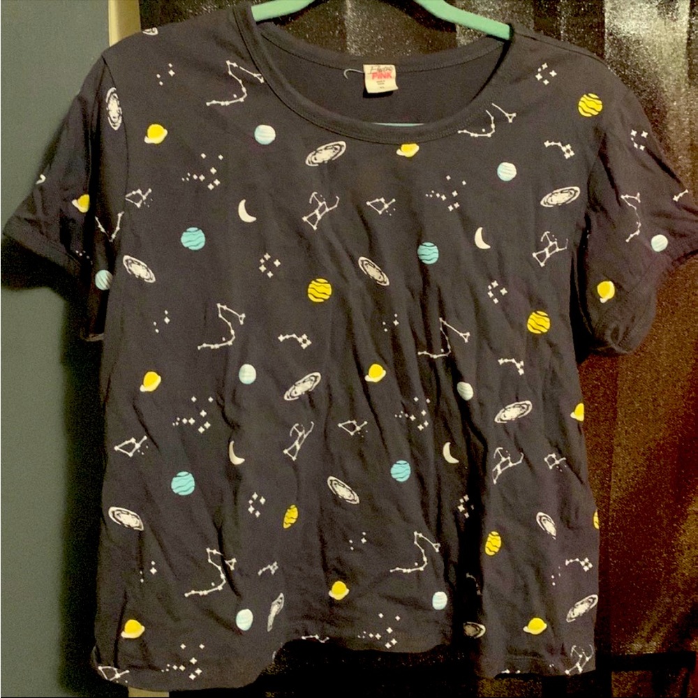 Cropped Galaxy Tee XL
